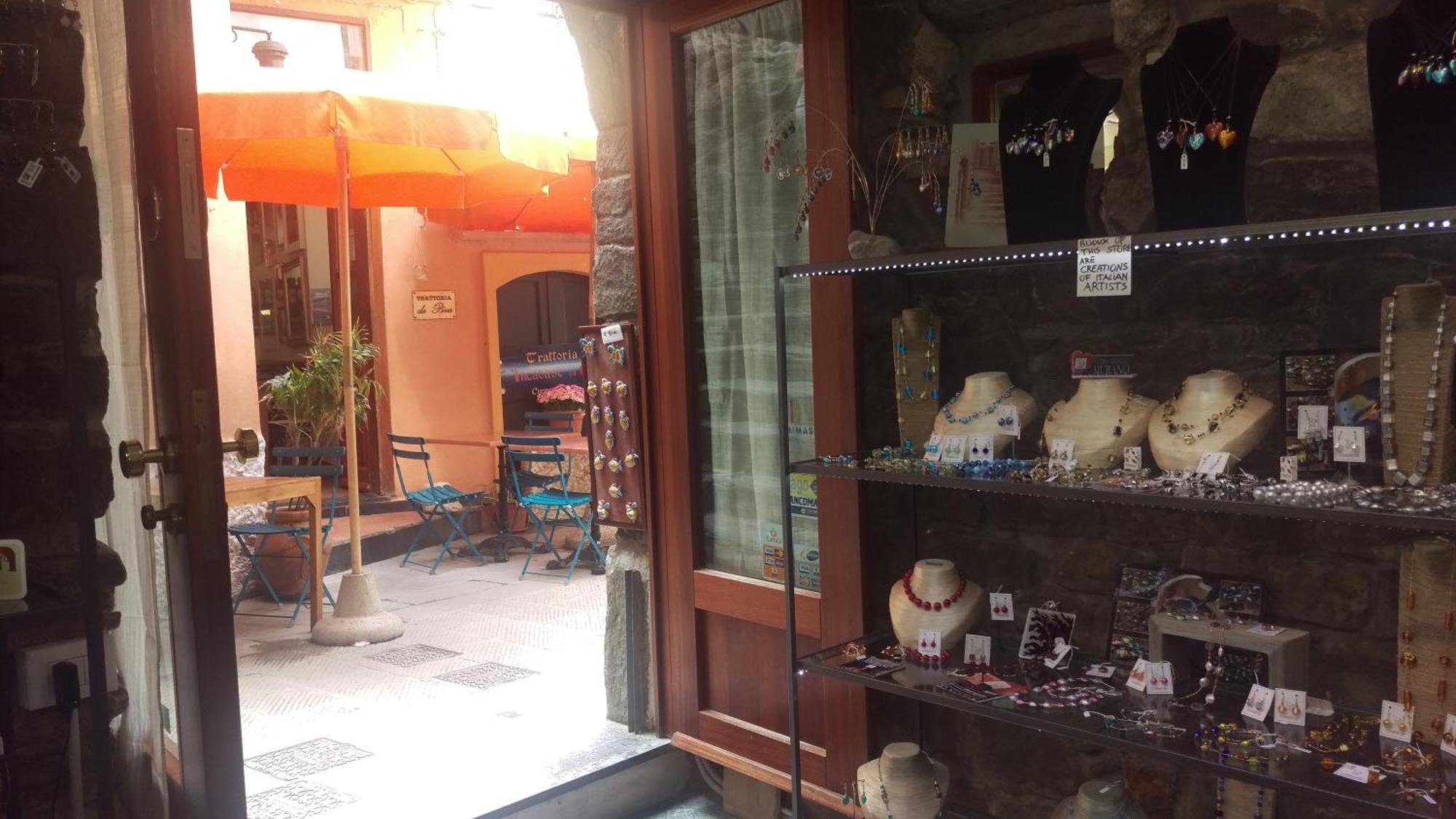 Affittacamere Rollando Vernazza Luaran gambar